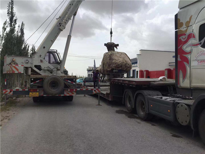 瓮安县狭窄场地（如小区、车间）适合用哪种吊车？